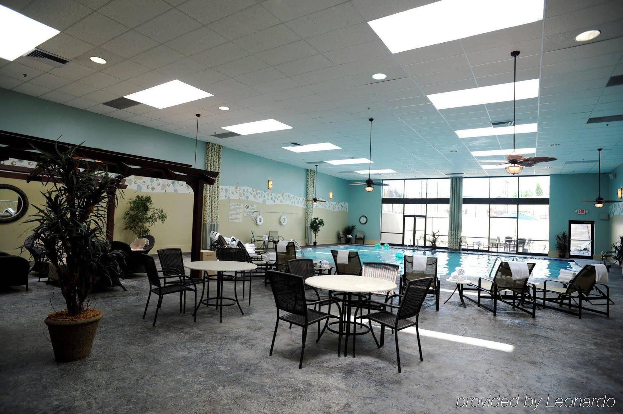 Crowne Plaza Cleveland Airport By Ihg Hotel Middleburg Heights Buitenkant foto